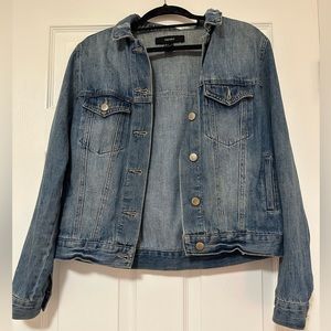 Forever 21 women's size S denim jacket